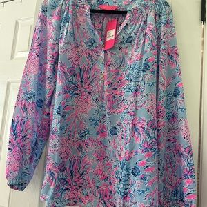 Lily Pulitzer top size L beautiful in person pet/smoke free home